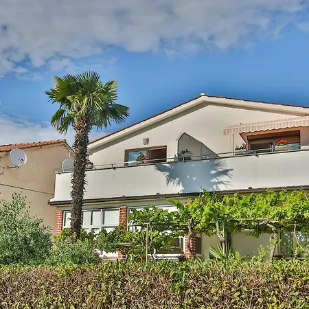 Diamond Seaview Appartement *