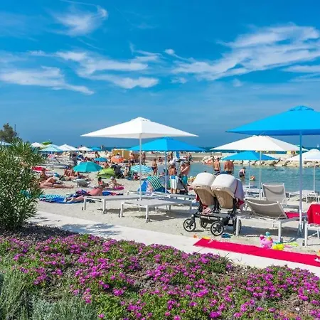 Diamond Seaview بوريتش