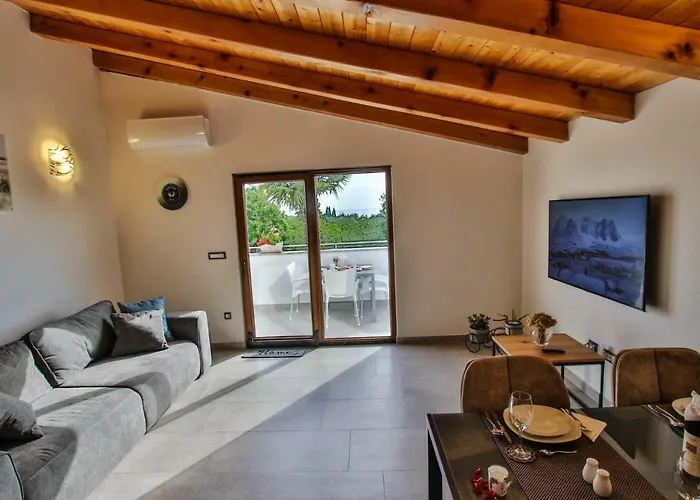 Diamond Seaview Apartman *